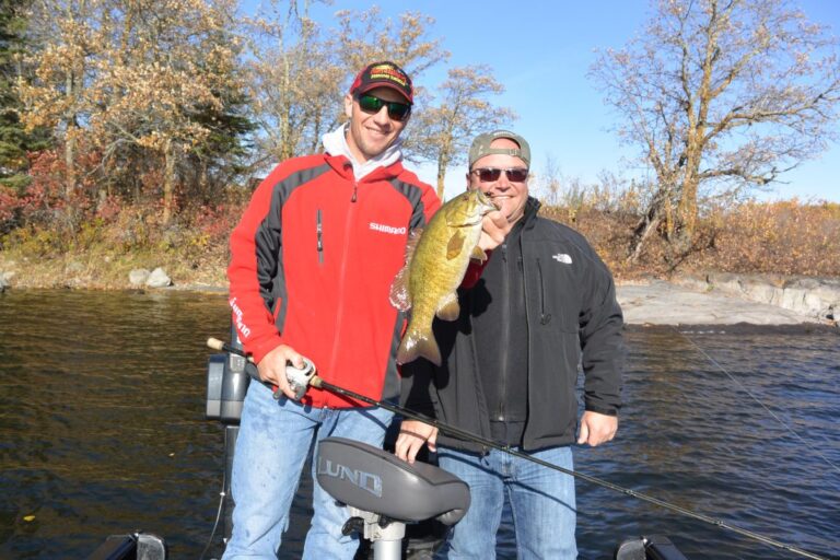 Late fall smallmouth with Gussy